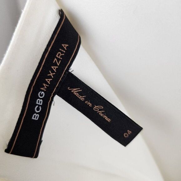 BCBG Maxazria Monicka White Cold Shoulder Knit Body-Con Mini Dress Womens sz 4 - Picture 7 of 7